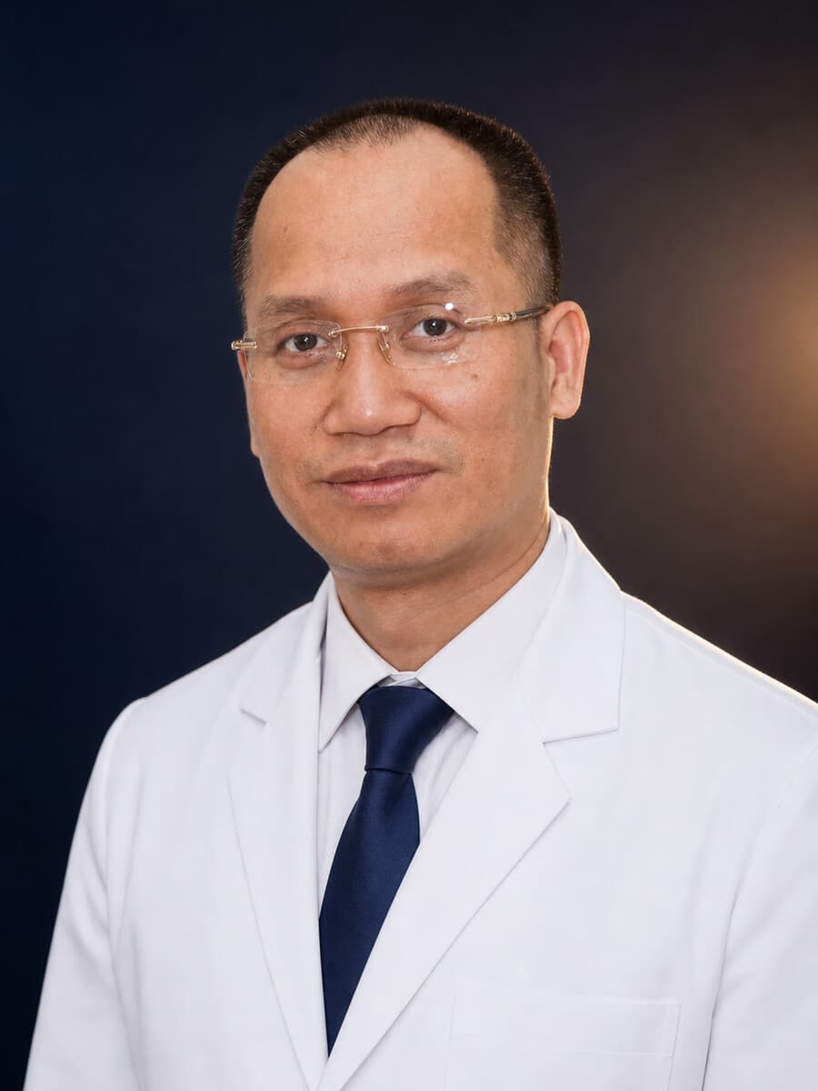 Chân dung PGS.TS.BS Nguyễn Hồng Hà