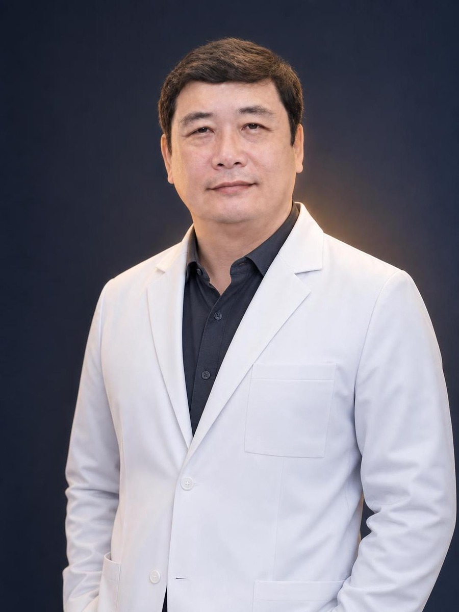 Chân dung PGS.TS.BS Phạm Trịnh Quốc Khanh